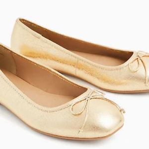 NWT Gold ballet flats